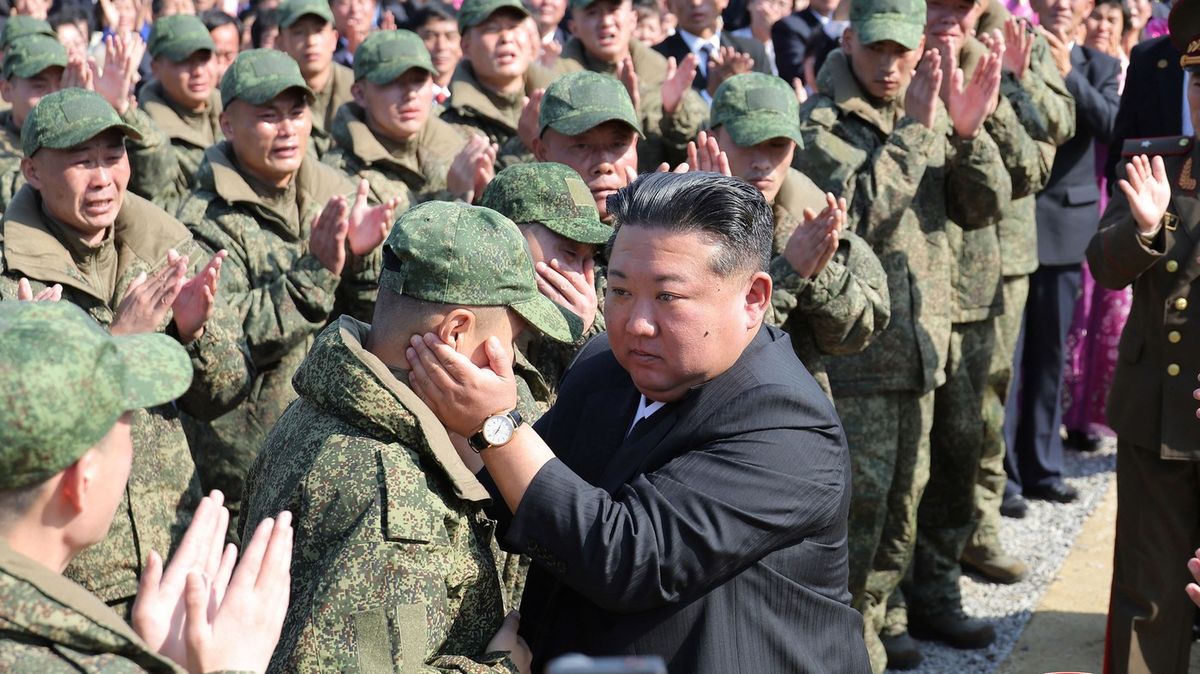 Do Ruska míří dalších 5000 vojáků z KLDR